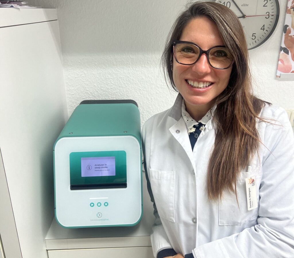 Molekulare Dermatologie. Dermatologin Daniela Uribe Holmgren.